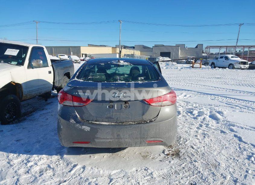 Photo 16 of 2013 Hyundai Elantra GLS (VIN 5NPDH4AE4DH211741)