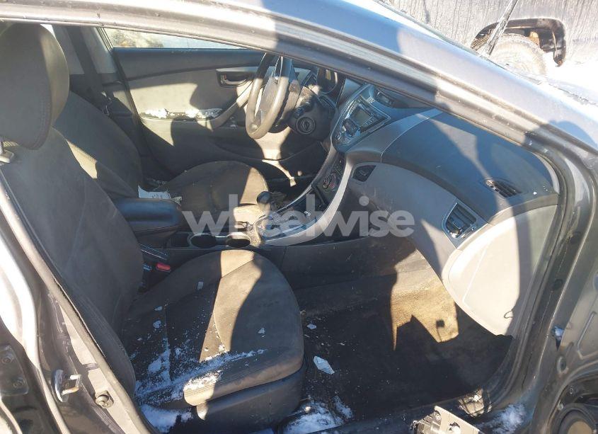 Photo 5 of 2013 Hyundai Elantra GLS (VIN 5NPDH4AE4DH211741)