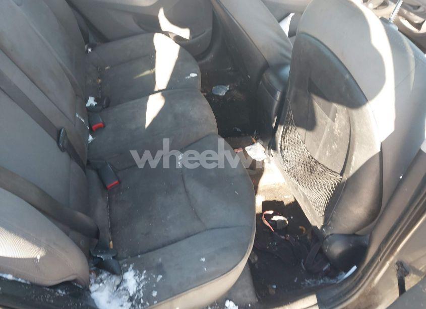 Photo 8 of 2013 Hyundai Elantra GLS (VIN 5NPDH4AE4DH211741)