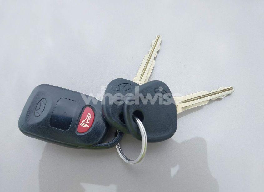 Photo 11 of 2013 Hyundai Elantra LIMITED (VIN 5NPDH4AE4DH211786)