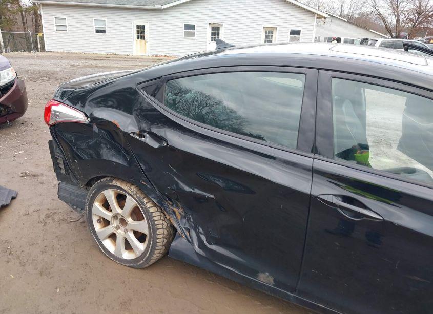 Photo 13 of 2013 Hyundai Elantra LIMITED (VIN 5NPDH4AE4DH219046)