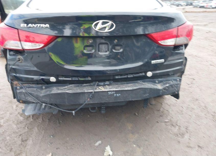 Photo 16 of 2013 Hyundai Elantra LIMITED (VIN 5NPDH4AE4DH219046)