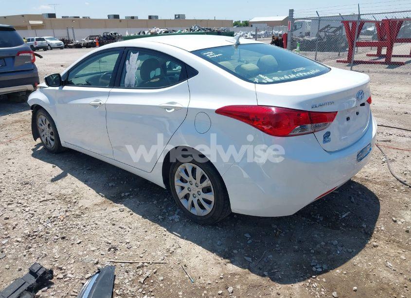 Photo 3 of 2013 Hyundai Elantra GLS/LIMITED (VIN 5NPDH4AE4DH222268)