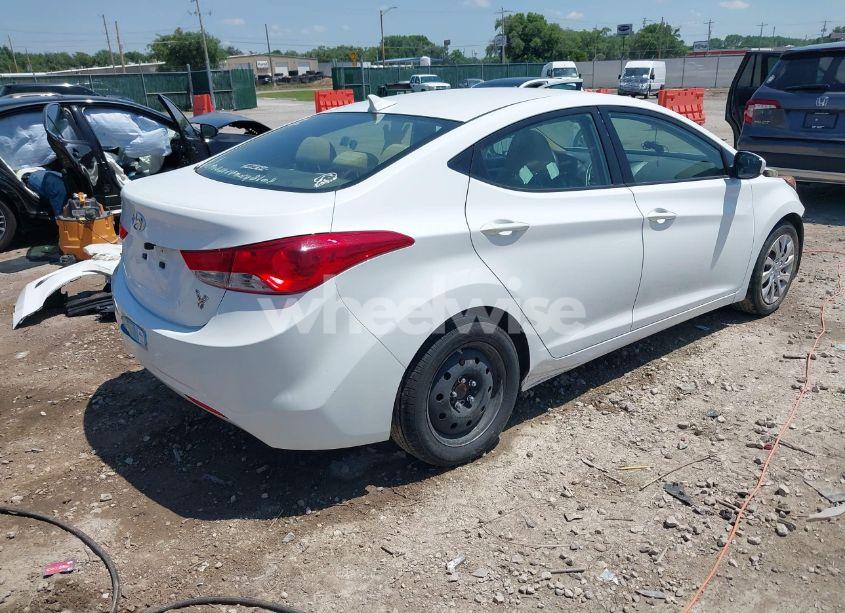 Photo 4 of 2013 Hyundai Elantra GLS/LIMITED (VIN 5NPDH4AE4DH222268)