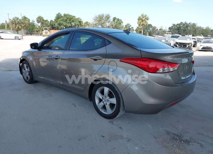 Photo 3 of 2013 Hyundai Elantra GLS (VIN 5NPDH4AE4DH225056)