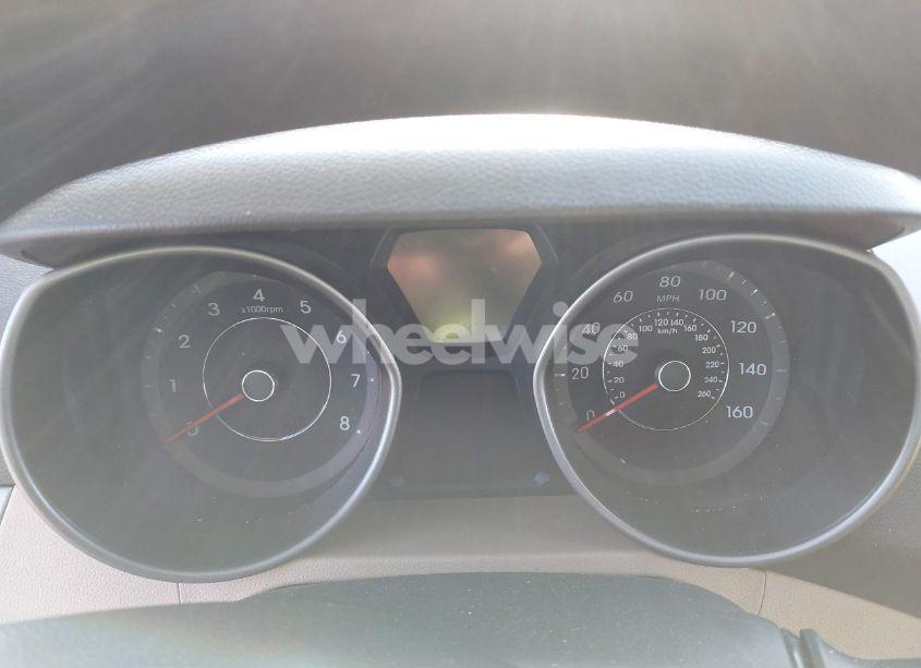 Photo 14 of 2013 Hyundai Elantra GLS (VIN 5NPDH4AE4DH225770)