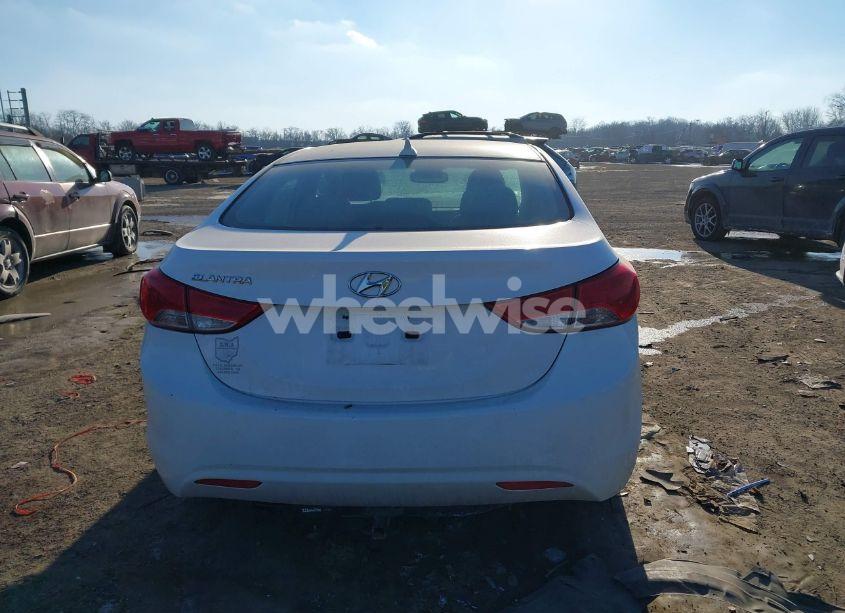 Photo 15 of 2013 Hyundai Elantra GLS (VIN 5NPDH4AE4DH225770)