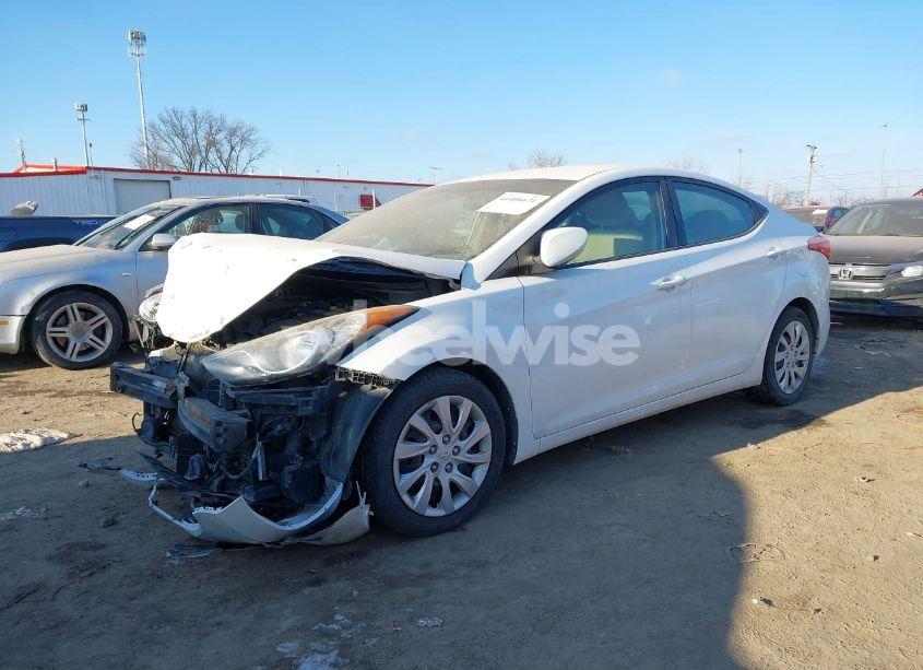 Photo 2 of 2013 Hyundai Elantra GLS (VIN 5NPDH4AE4DH225770)