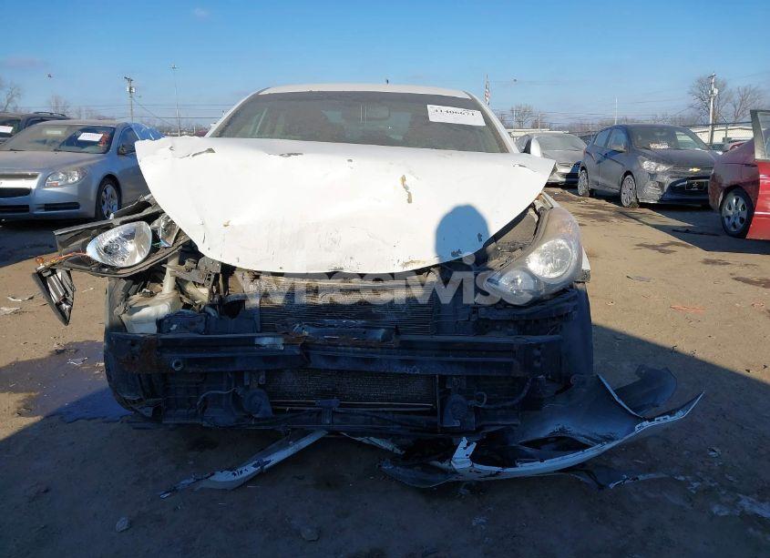 Photo 6 of 2013 Hyundai Elantra GLS (VIN 5NPDH4AE4DH225770)