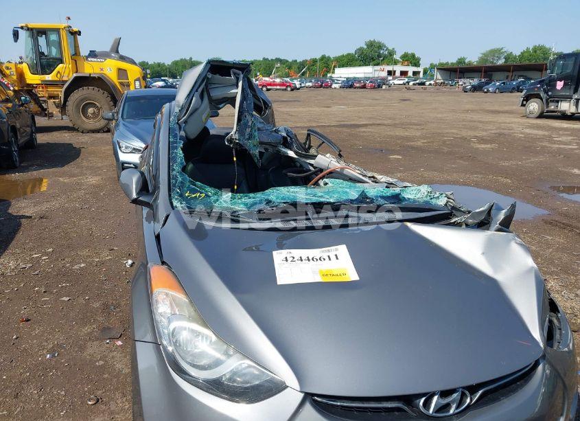 Photo 15 of 2013 Hyundai Elantra LIMITED (VIN 5NPDH4AE4DH231455)