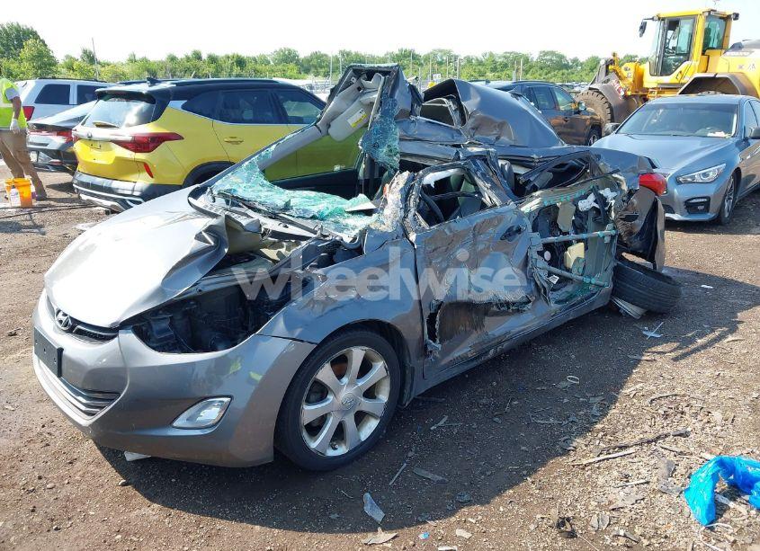 Photo 6 of 2013 Hyundai Elantra LIMITED (VIN 5NPDH4AE4DH231455)