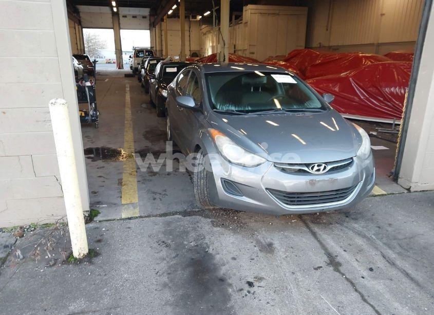 2013 Hyundai Elantra GLS (VIN 5NPDH4AE4DH236882) main photo