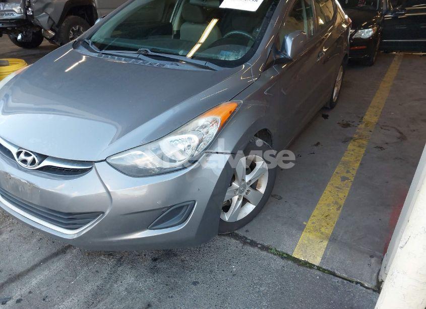 Photo 6 of 2013 Hyundai Elantra GLS (VIN 5NPDH4AE4DH236882)