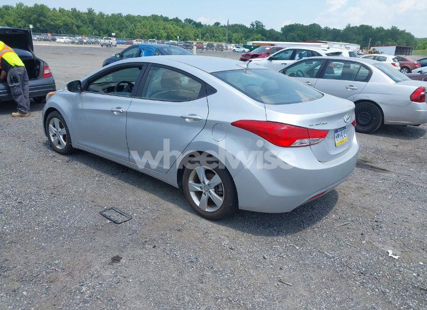 Photo 3 of 2013 Hyundai Elantra GLS (VIN 5NPDH4AE4DH247574)