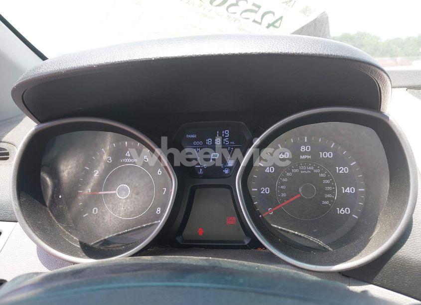 Photo 7 of 2013 Hyundai Elantra GLS (VIN 5NPDH4AE4DH247574)