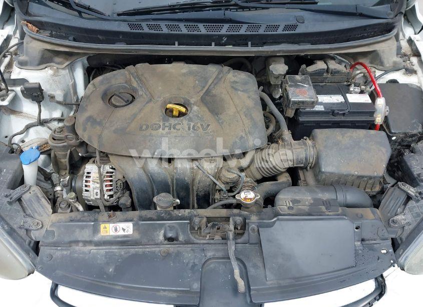 Photo 10 of 2013 Hyundai Elantra GLS (VIN 5NPDH4AE4DH253603)