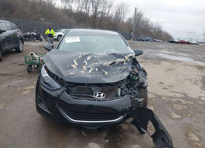 Photo 12 of 2013 Hyundai Elantra GLS (VIN 5NPDH4AE4DH273947)