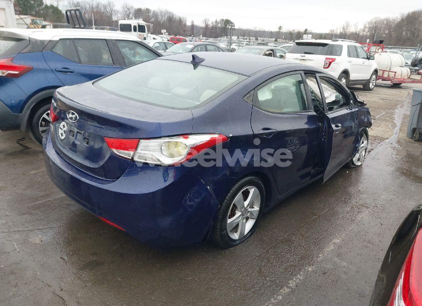 Photo 4 of 2013 Hyundai Elantra GLS (VIN 5NPDH4AE4DH274970)