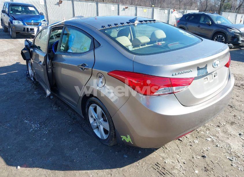 Photo 3 of 2013 Hyundai Elantra GLS (VIN 5NPDH4AE4DH276511)