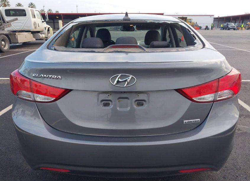 Photo 16 of 2013 Hyundai Elantra LIMITED (VIN 5NPDH4AE4DH276945)
