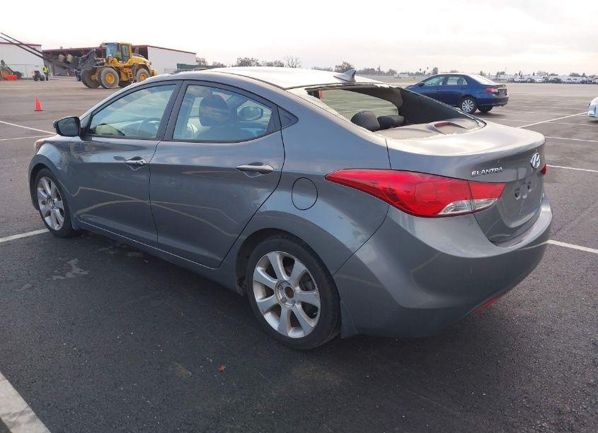 Photo 3 of 2013 Hyundai Elantra LIMITED (VIN 5NPDH4AE4DH276945)
