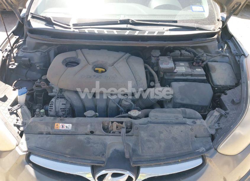 Photo 10 of 2013 Hyundai Elantra GLS (VIN 5NPDH4AE4DH286536)