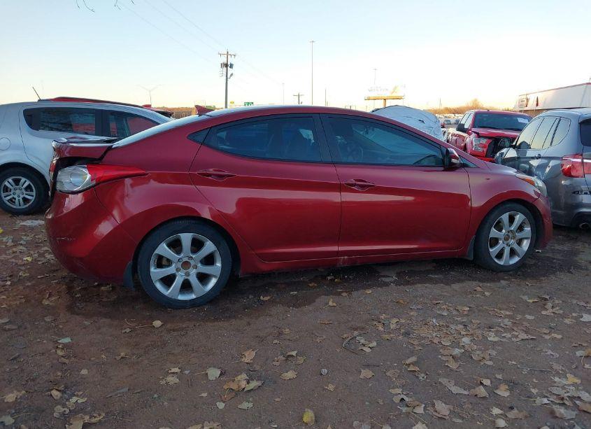 Photo 13 of 2013 Hyundai Elantra LIMITED (VIN 5NPDH4AE4DH296600)