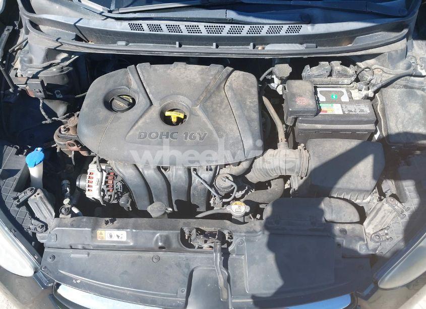 Photo 10 of 2013 Hyundai Elantra GLS (VIN 5NPDH4AE4DH302010)