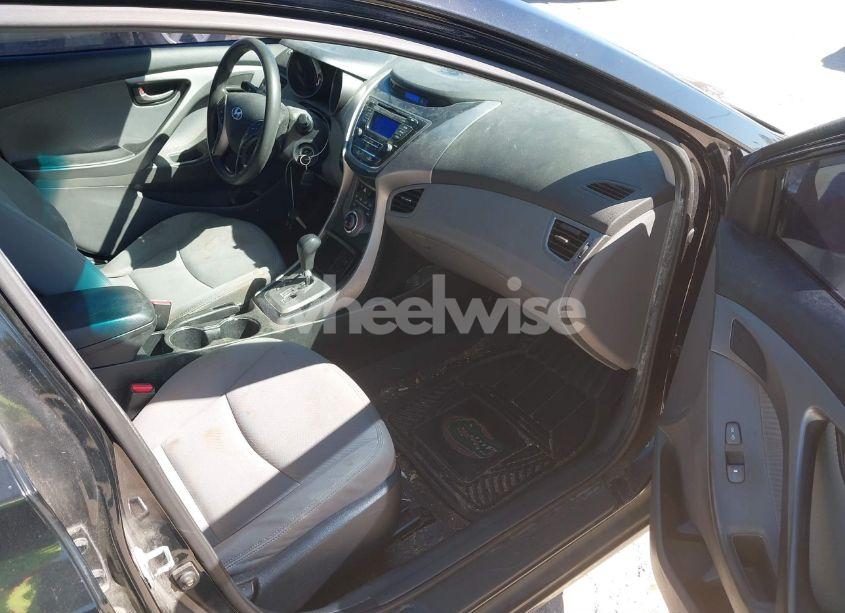 Photo 5 of 2013 Hyundai Elantra GLS (VIN 5NPDH4AE4DH302010)