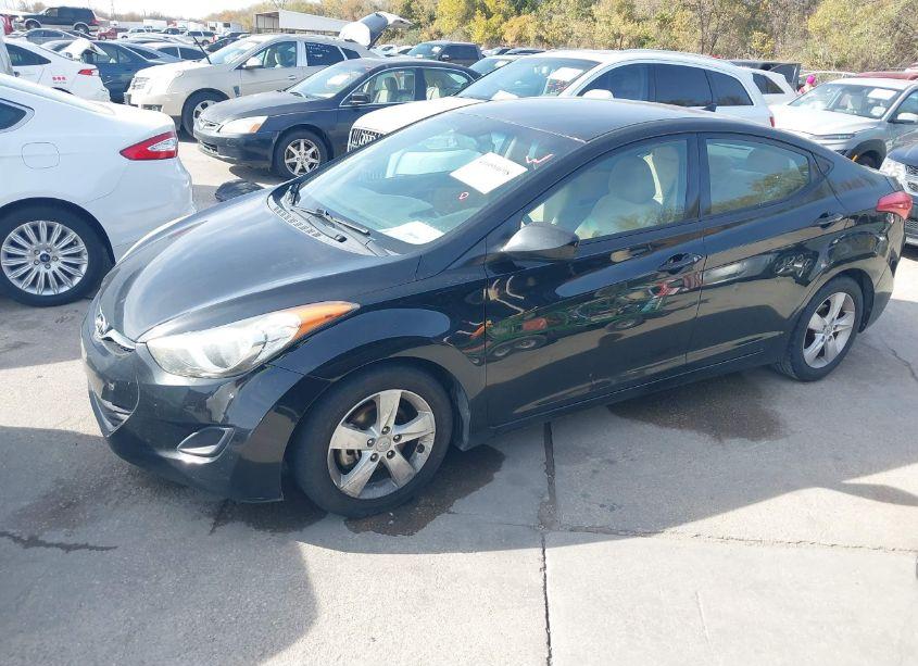 Photo 2 of 2013 Hyundai Elantra GLS (VIN 5NPDH4AE4DH306199)