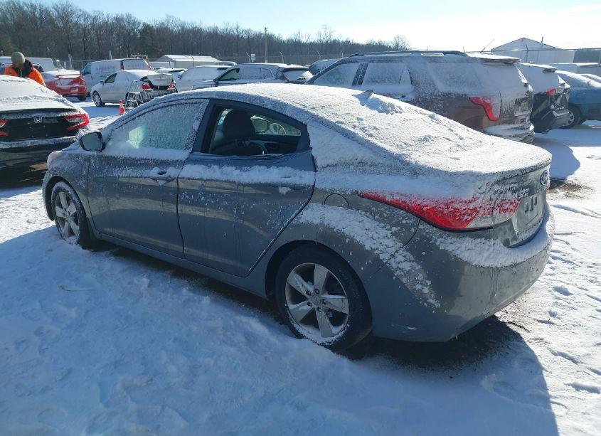 Photo 3 of 2013 Hyundai Elantra GLS (VIN 5NPDH4AE4DH313914)