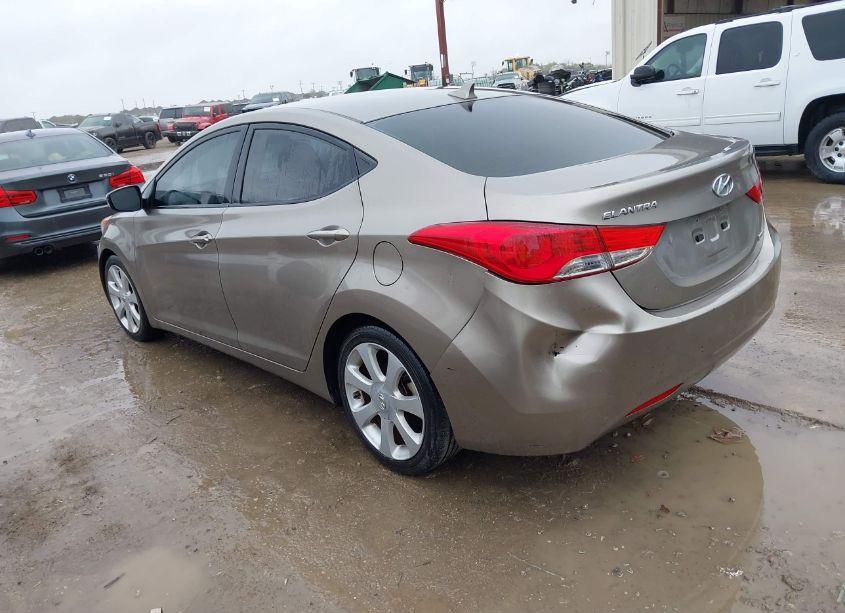 Photo 3 of 2013 Hyundai Elantra LIMITED (VIN 5NPDH4AE4DH319891)