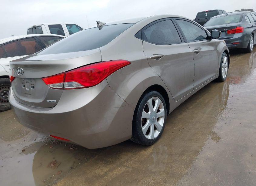 Photo 4 of 2013 Hyundai Elantra LIMITED (VIN 5NPDH4AE4DH319891)