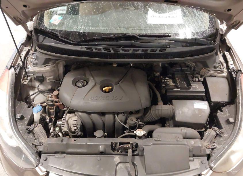 Photo 10 of 2013 Hyundai Elantra GLS (VIN 5NPDH4AE4DH322368)