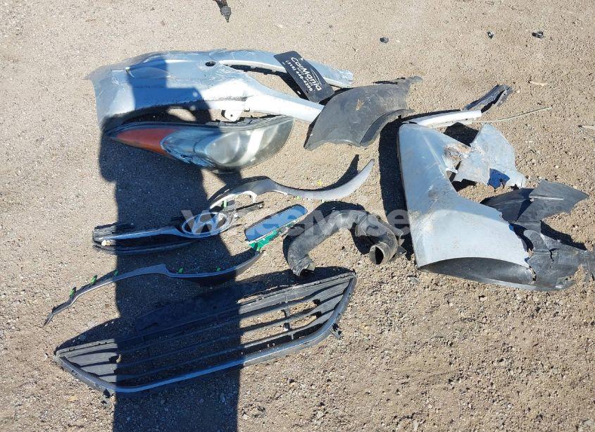 Photo 11 of 2013 Hyundai Elantra GLS (VIN 5NPDH4AE4DH327859)