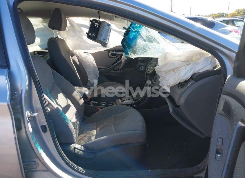 Photo 5 of 2013 Hyundai Elantra GLS (VIN 5NPDH4AE4DH327859)