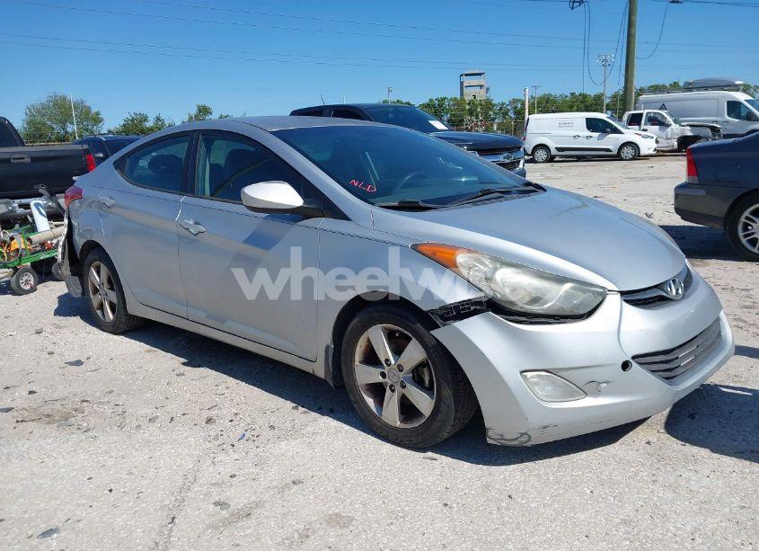 2013 Hyundai Elantra GLS (VIN 5NPDH4AE4DH333788) main photo