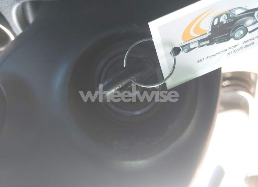 Photo 11 of 2013 Hyundai Elantra GLS (VIN 5NPDH4AE4DH360912)