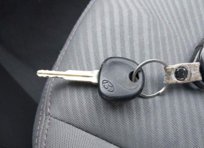 Photo 11 of 2013 Hyundai Elantra GLS (VIN 5NPDH4AE4DH371375)