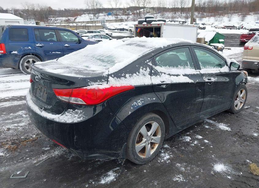 Photo 4 of 2013 Hyundai Elantra GLS (VIN 5NPDH4AE4DH371375)