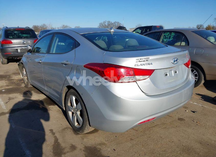 Photo 3 of 2013 Hyundai Elantra GLS (VIN 5NPDH4AE4DH385745)