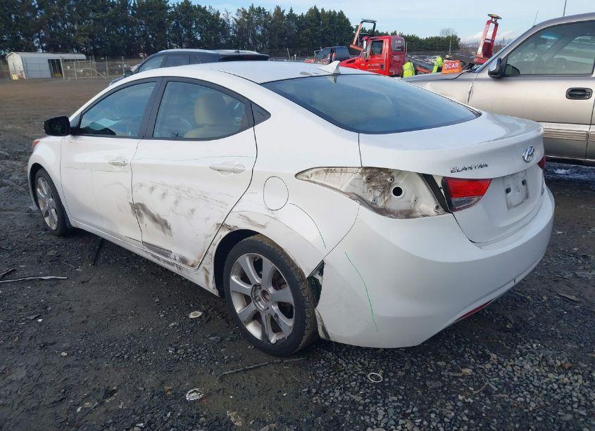 Photo 3 of 2013 Hyundai Elantra LIMITED (VIN 5NPDH4AE4DH385888)