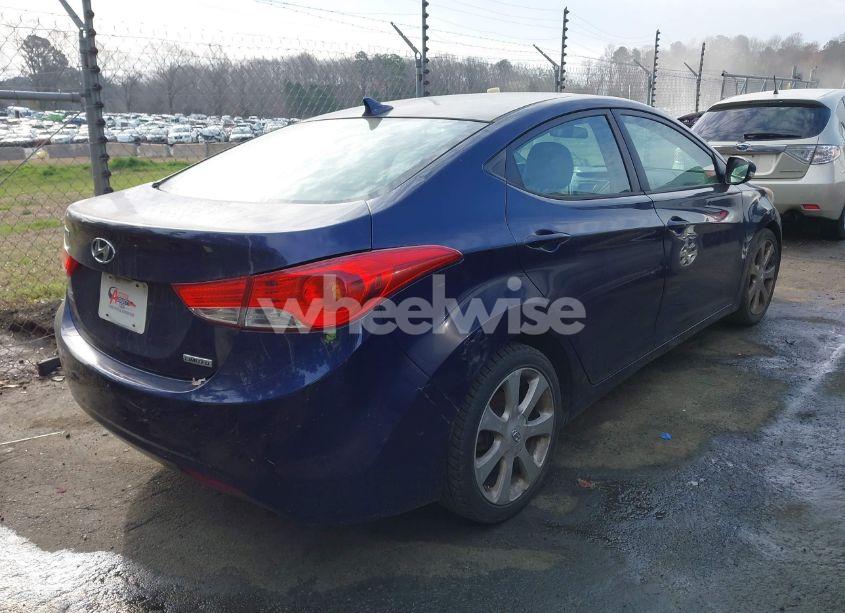 Photo 4 of 2013 Hyundai Elantra LIMITED (VIN 5NPDH4AE4DH386720)