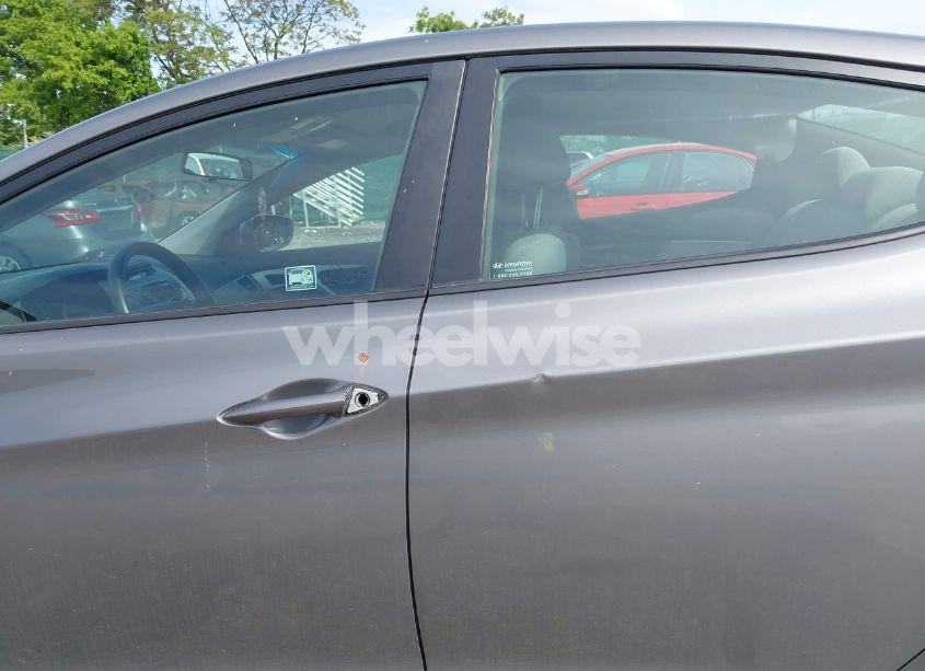 Photo 13 of 2013 Hyundai Elantra GLS (VIN 5NPDH4AE4DH390816)