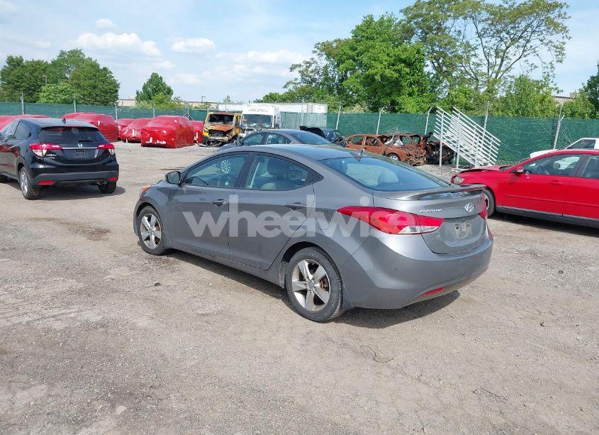 Photo 3 of 2013 Hyundai Elantra GLS (VIN 5NPDH4AE4DH390816)