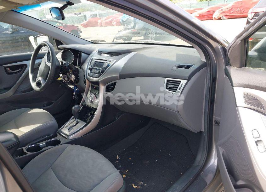 Photo 5 of 2013 Hyundai Elantra GLS (VIN 5NPDH4AE4DH390816)