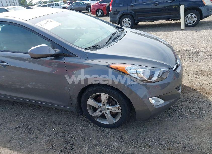 Photo 6 of 2013 Hyundai Elantra GLS (VIN 5NPDH4AE4DH390816)
