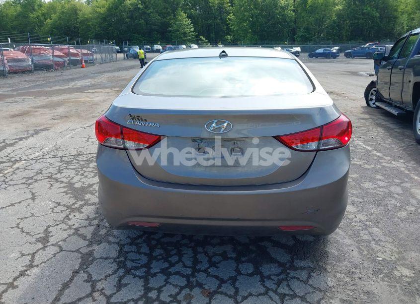 Photo 17 of 2013 Hyundai Elantra GLS (VIN 5NPDH4AE4DH392016)