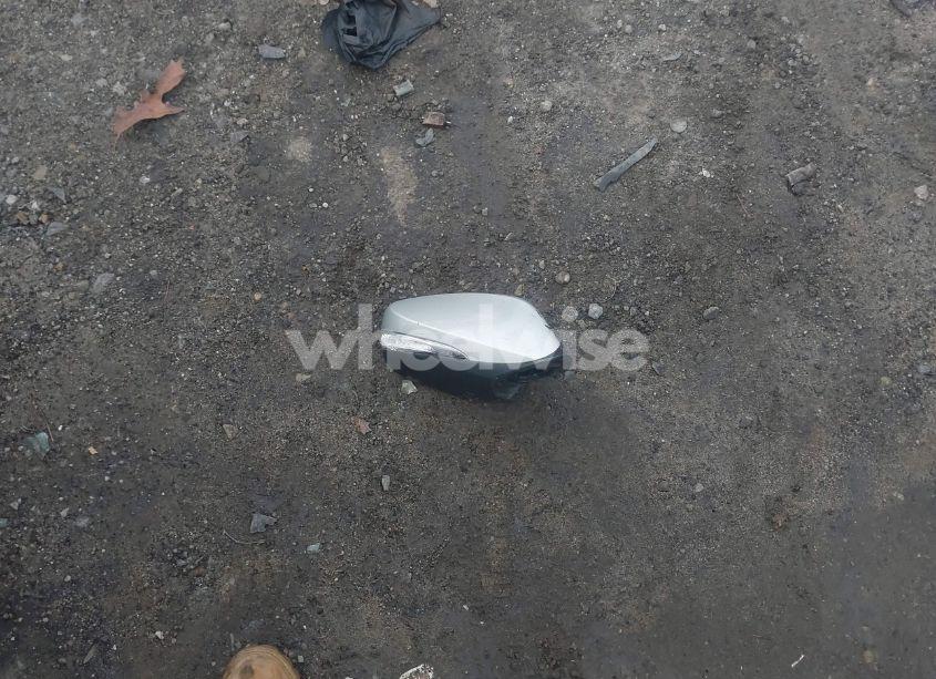 Photo 12 of 2013 Hyundai Elantra LIMITED (VIN 5NPDH4AE4DH396972)