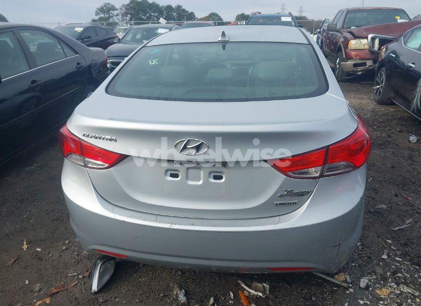 Photo 17 of 2013 Hyundai Elantra LIMITED (VIN 5NPDH4AE4DH396972)